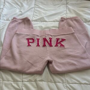 VINTAGE Victoria secret baby pink capri sweatpants 🫧
